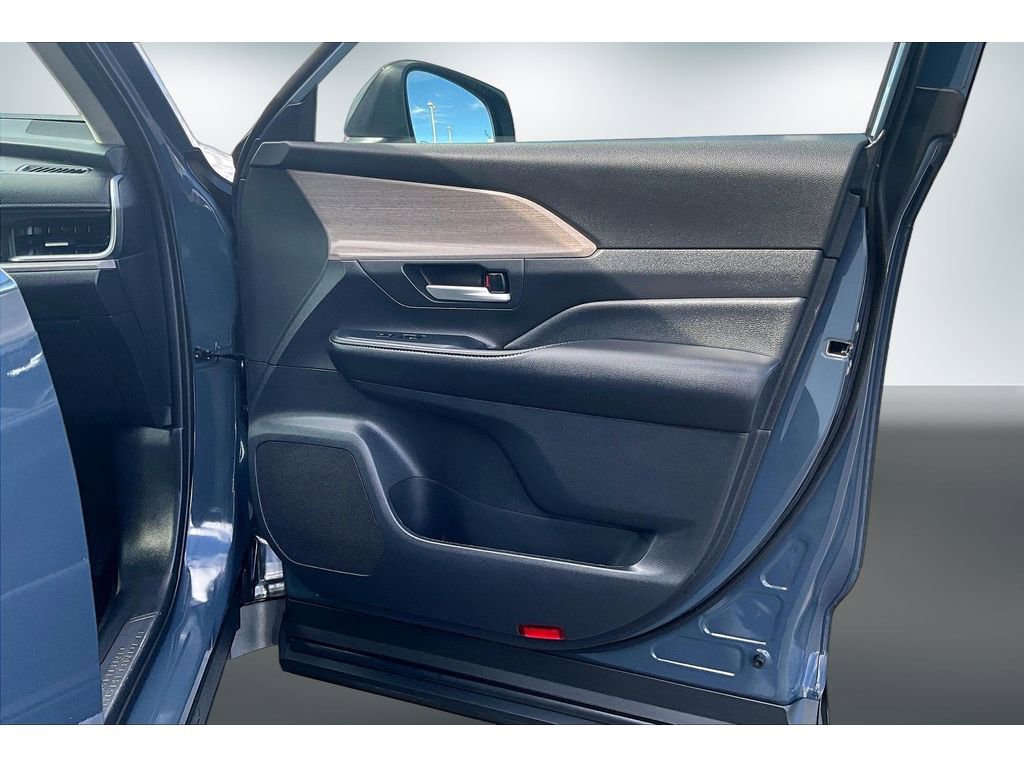 Used 2026 Toyota Grand Highlander Limited image 24