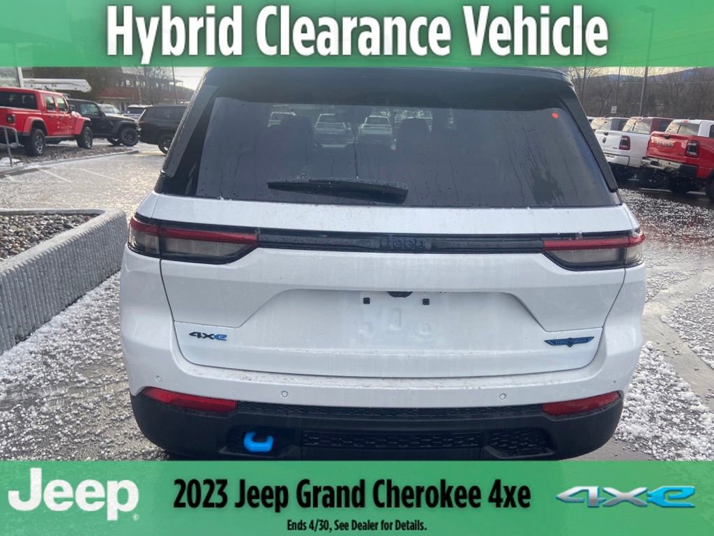 New 2023 Jeep Grand Cherokee Trailhawk image 9