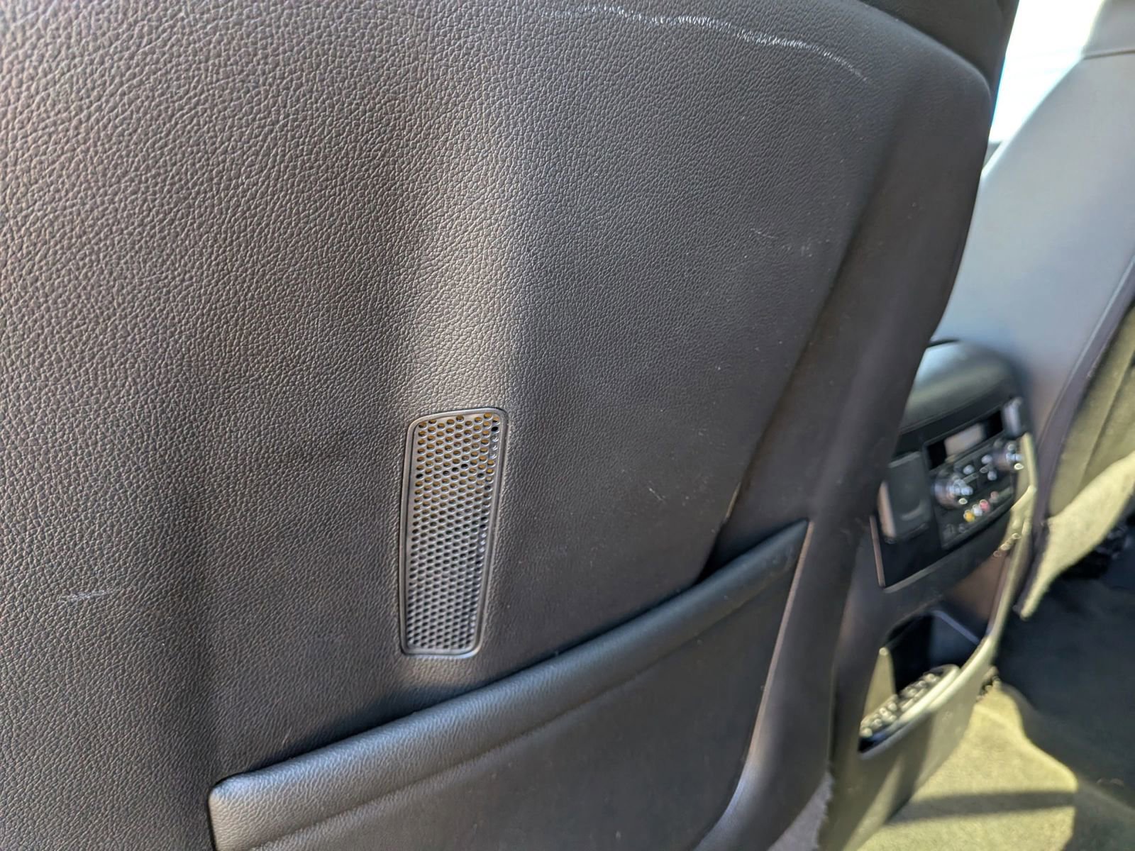 Used 2016 Chevrolet Suburban LTZ image 53