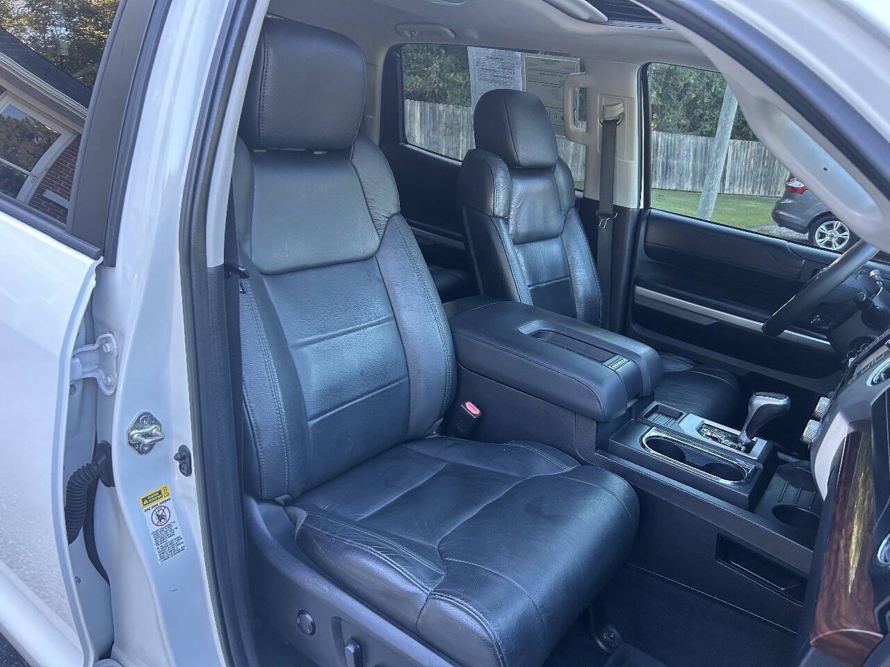 Used 2017 Toyota Tundra Limited w/ Limited Premium Package AWD/4WD image 25