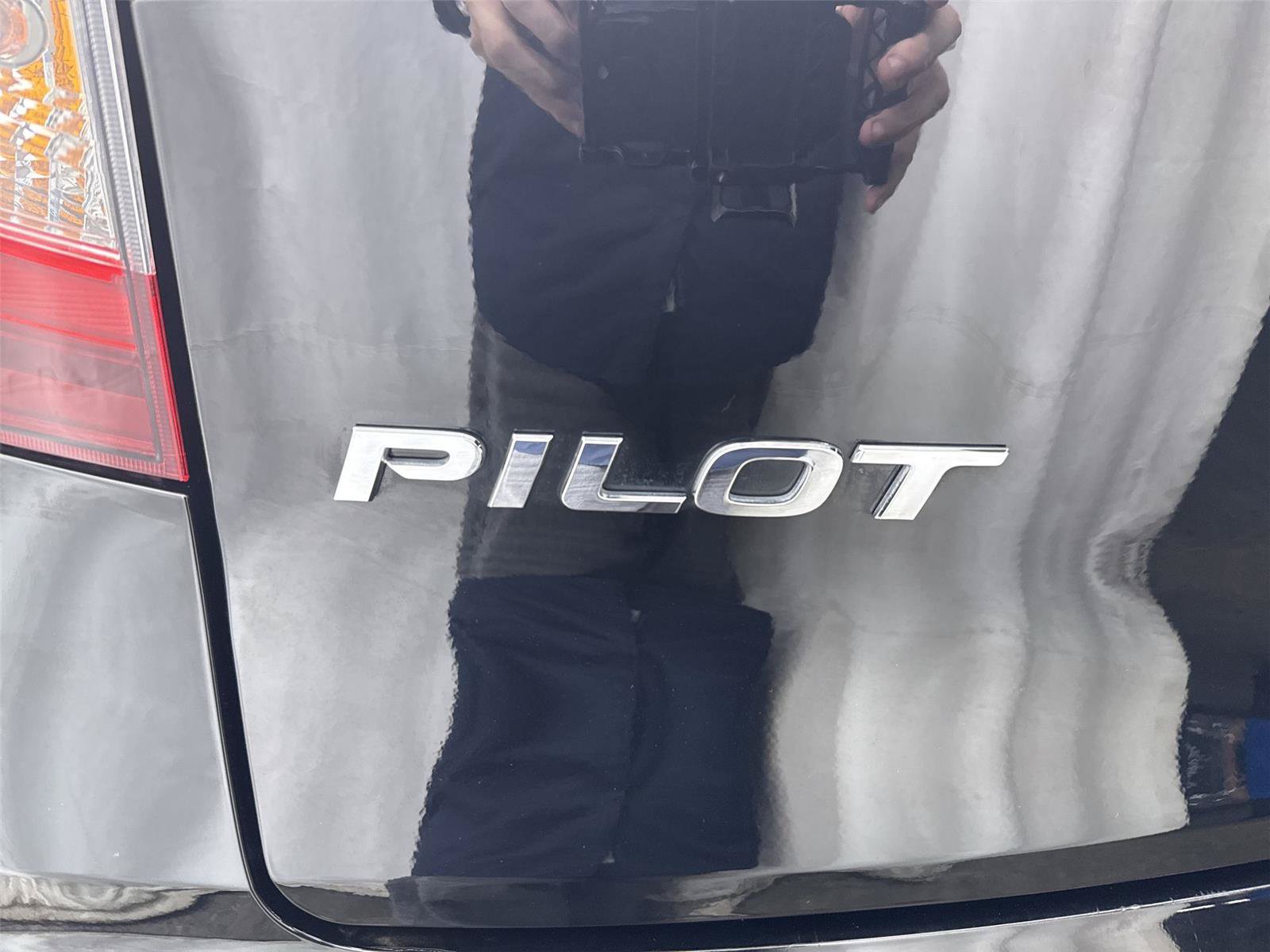 Used 2020 Honda Pilot Black Edition image 21