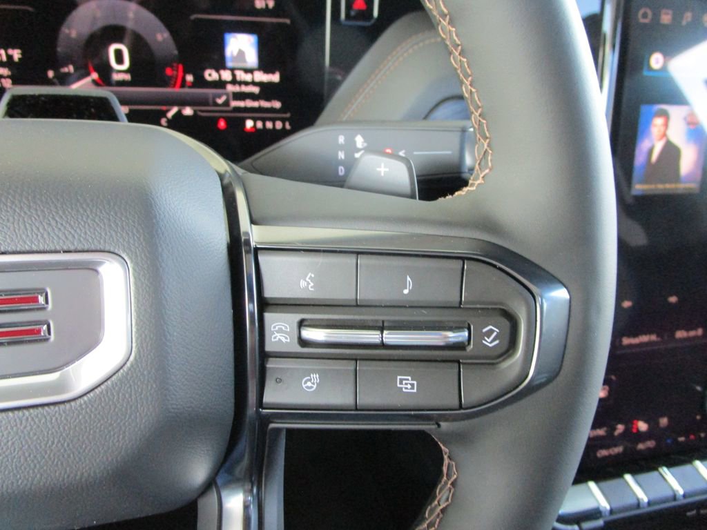 New 2026 GMC Yukon AT4 w/ AT4 Premium Plus Package image 39