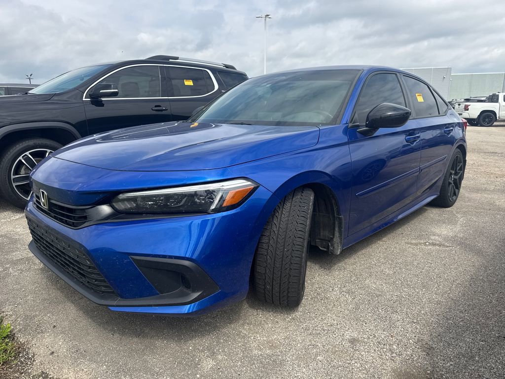 Used 2023 Honda Civic Sport image 1
