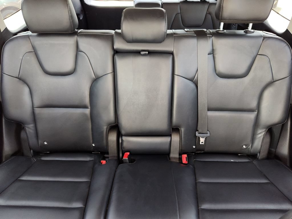 Used 2020 Kia Telluride S w/ S 8 Passenger Seating Package FWD image 36