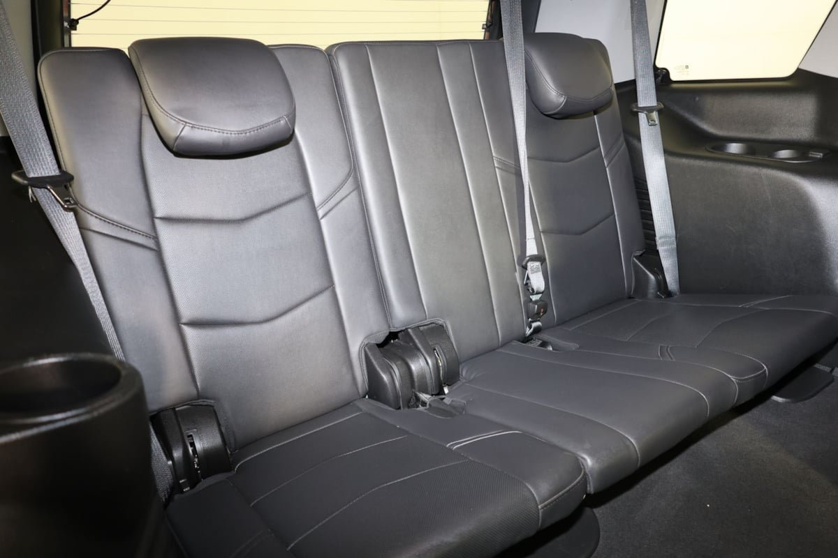 Used 2020 Cadillac Escalade Luxury AWD/4WD image 45