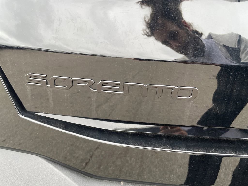 Used 2025 Kia Sorento SX Prestige image 25