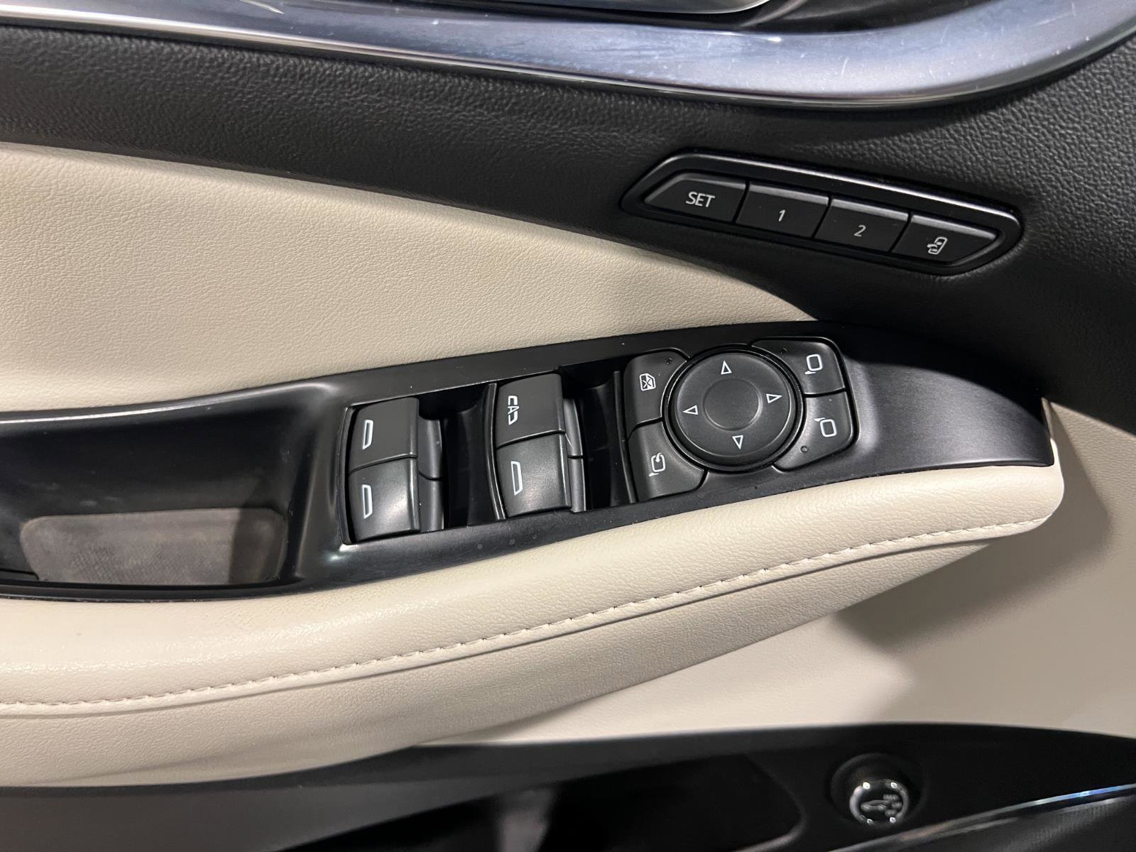 Used 2023 Buick Enclave Avenir w/ Trailering Package, 5000 lbs. image 27