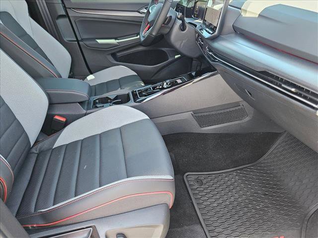 Certified 2025 Volkswagen GTI Autobahn FWD image 21