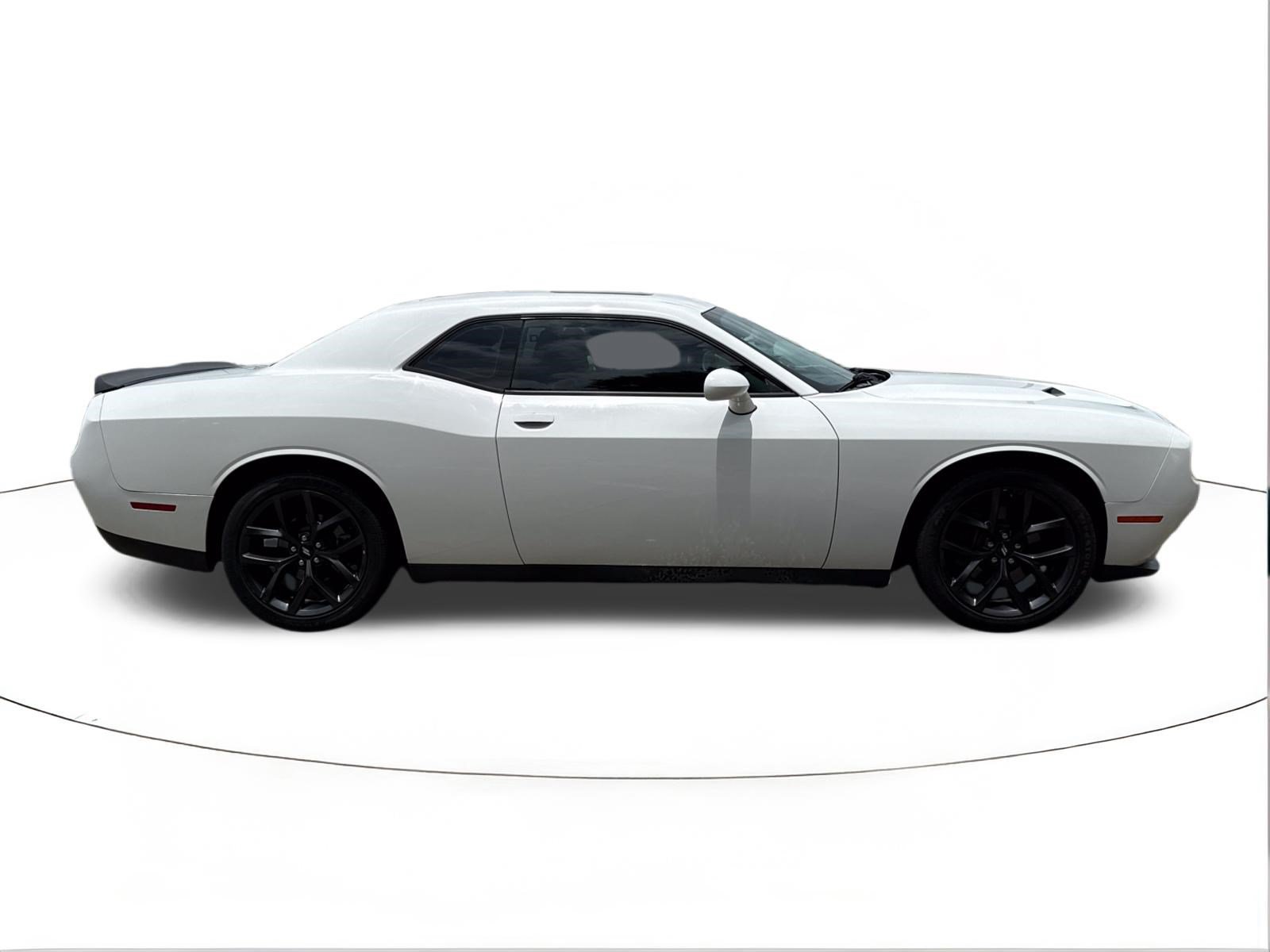 Used 2019 Dodge Challenger SXT w/ Plus Package RWD image 2
