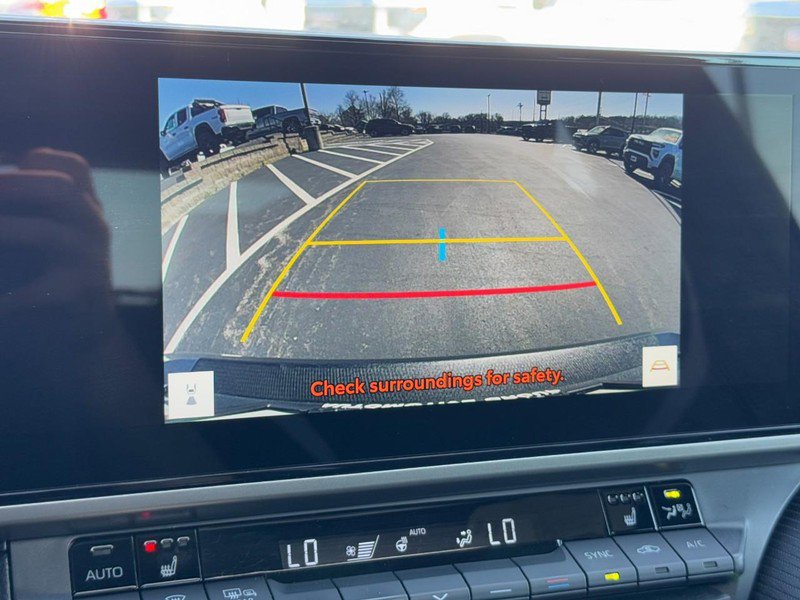 Used 2025 Toyota Camry SE w/ Multimedia Upgrade Package image 21