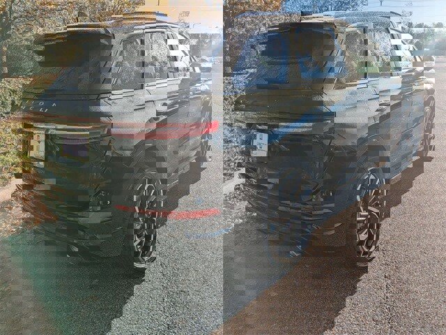 New 2026 Lincoln Corsair Grand Touring image 3