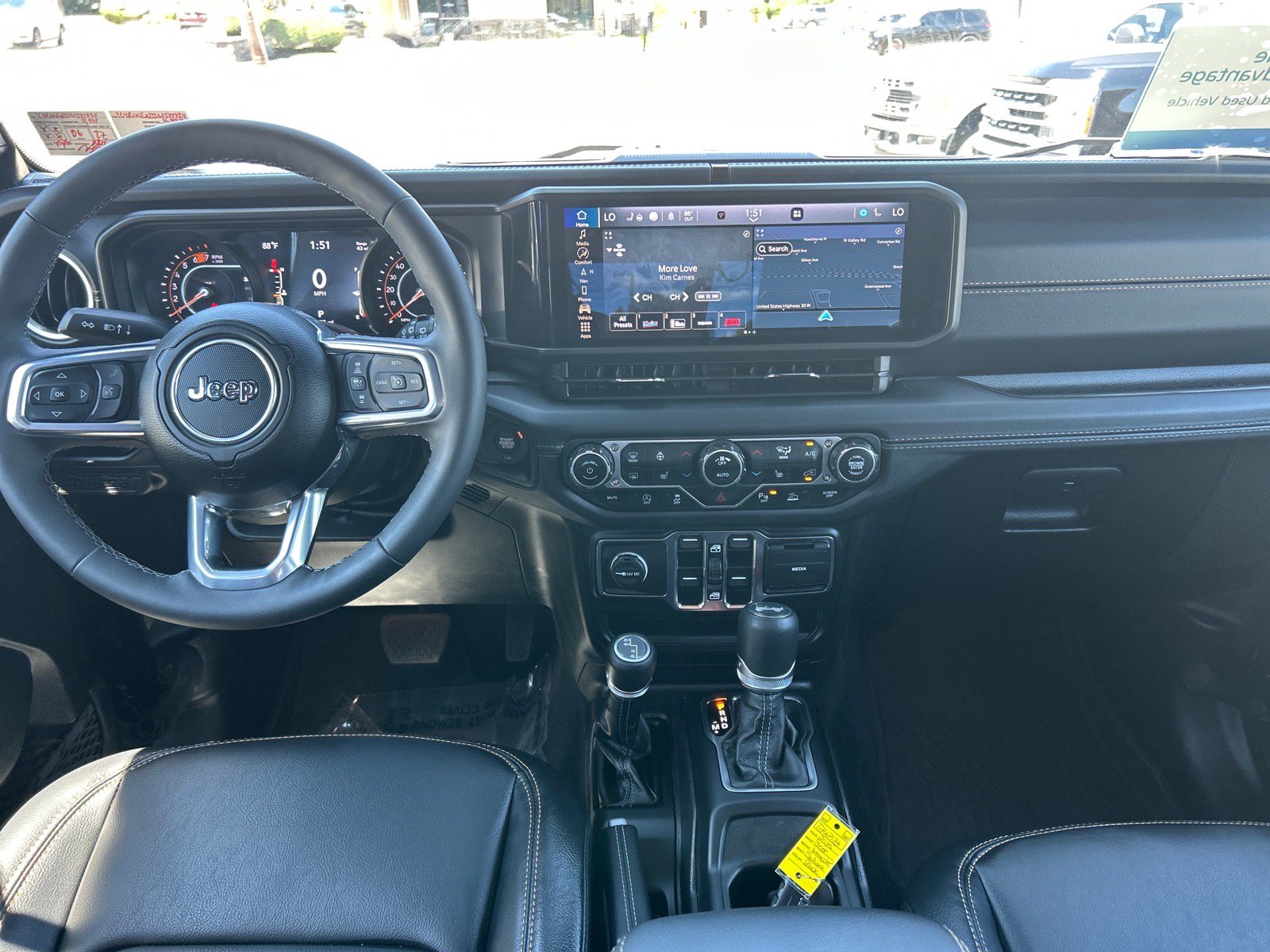Used 2025 Jeep Wrangler Unlimited Sahara AWD/4WD image 6
