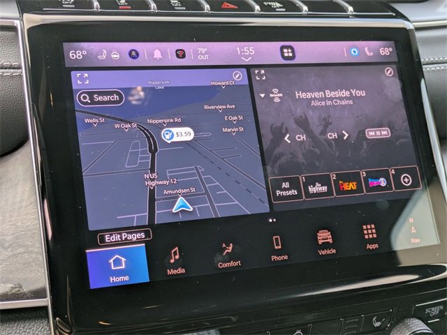 New 2025 Jeep Grand Cherokee Limited w/ Black Appearance Package image 17