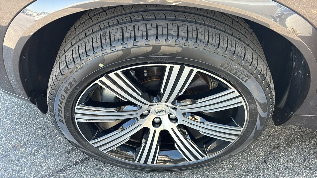 Certified 2024 Volvo XC90 T8 Plus w/ Protection Package Premier AWD/4WD image 31