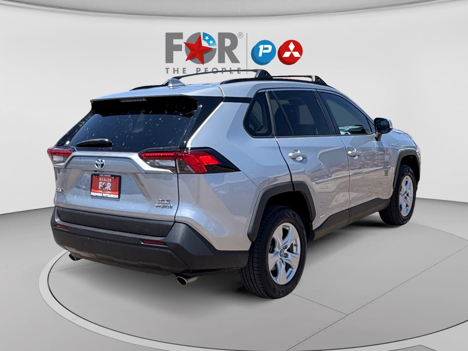 Used 2019 Toyota RAV4 XLE w/ Convenience Package AWD/4WD image 5