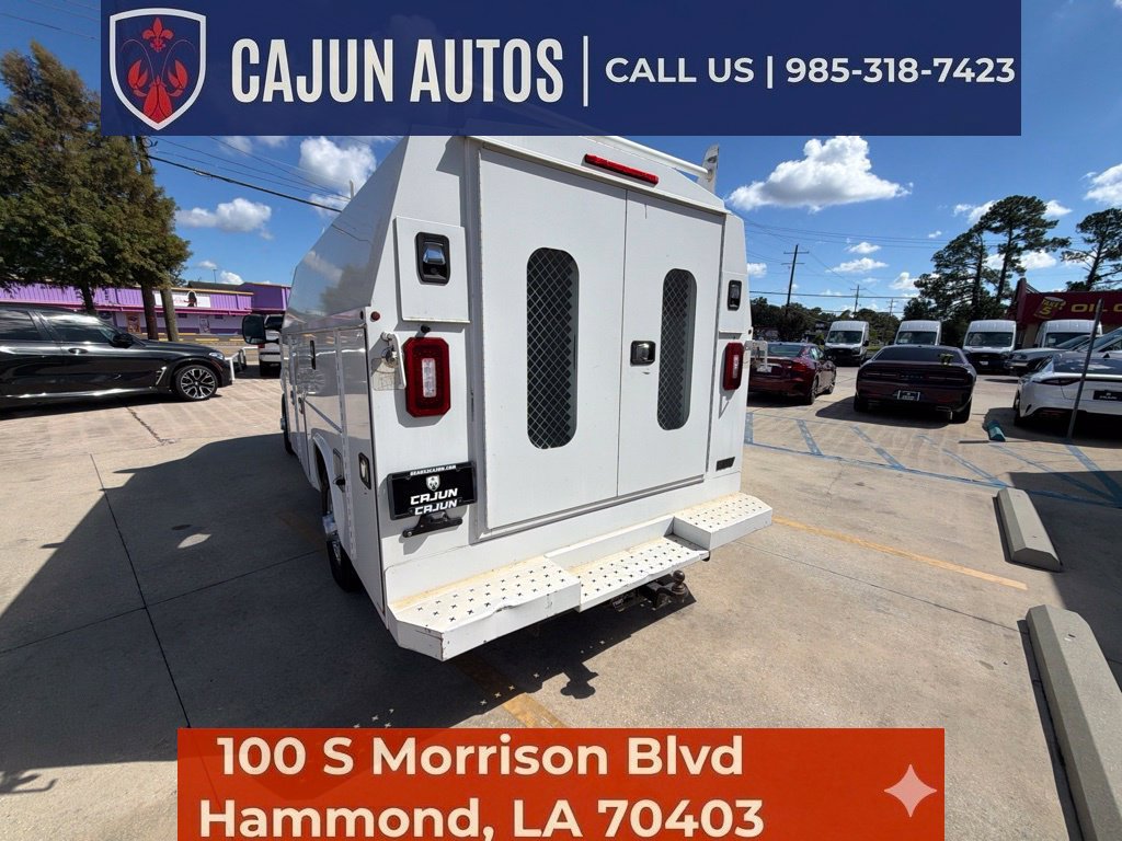 Used 2018 Ford E-350 and Econoline 350 Super Duty RWD image 17
