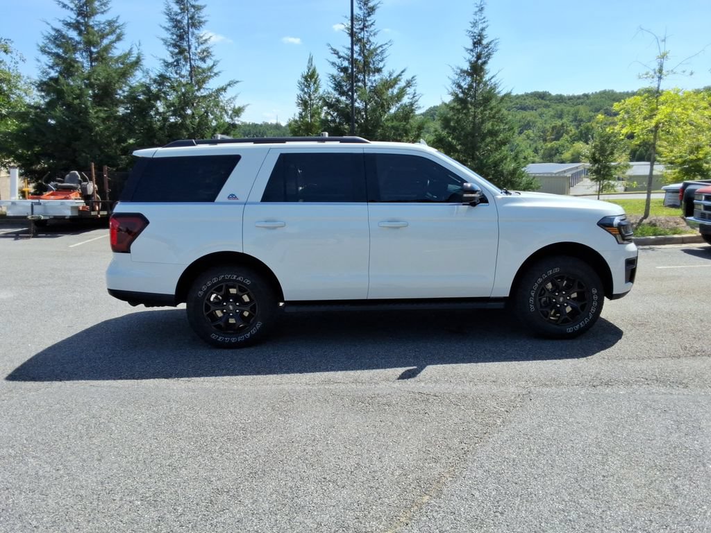 Used 2024 Ford Expedition Timberline AWD/4WD image 4