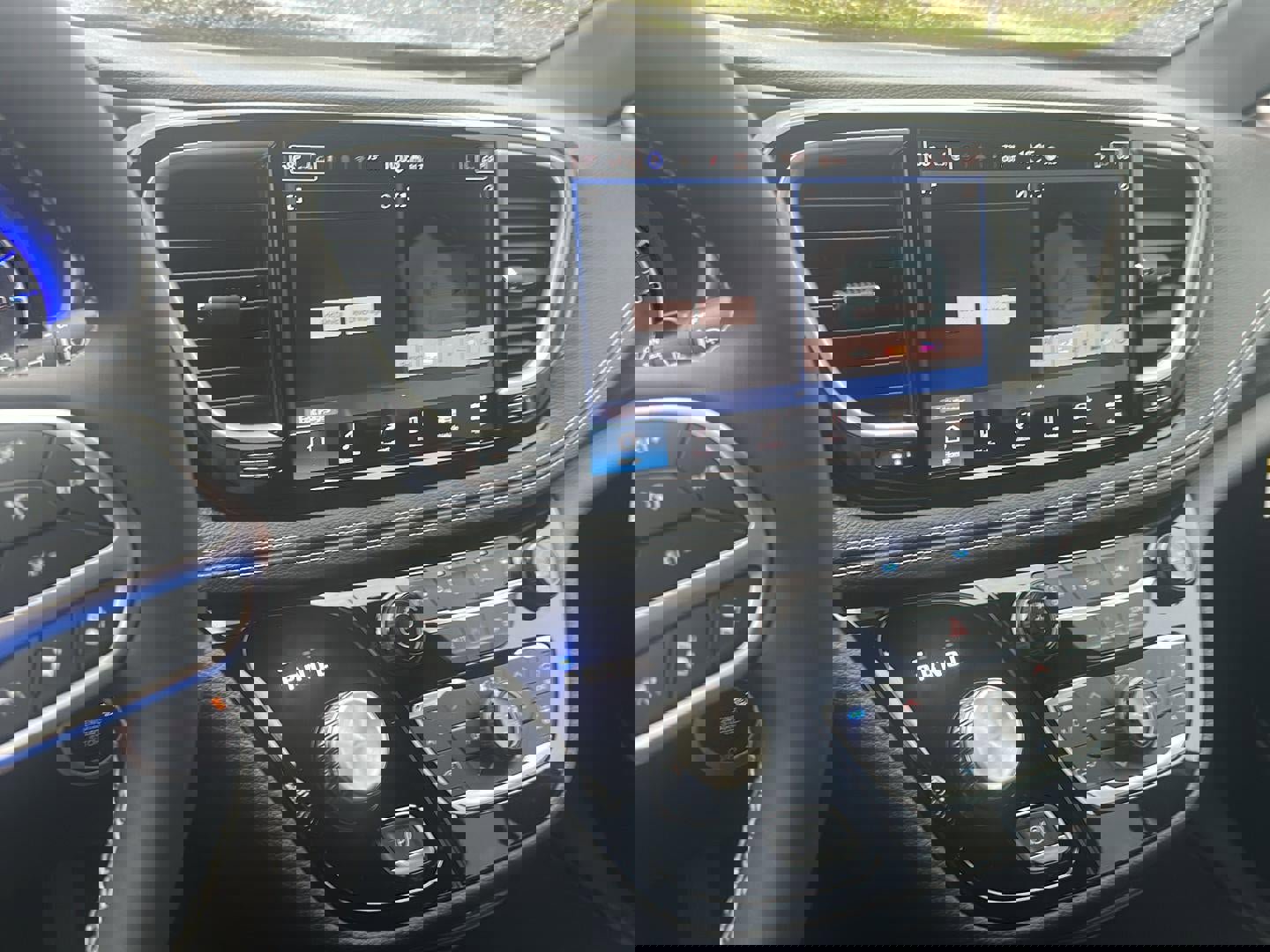 New 2026 Chrysler Pacifica Select image 14