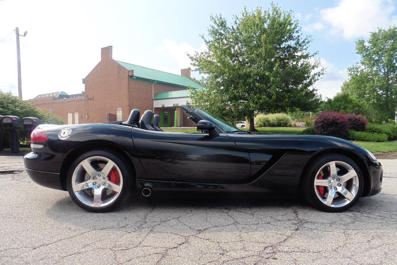 Used 2006 Dodge Viper SRT-10 RWD image 14