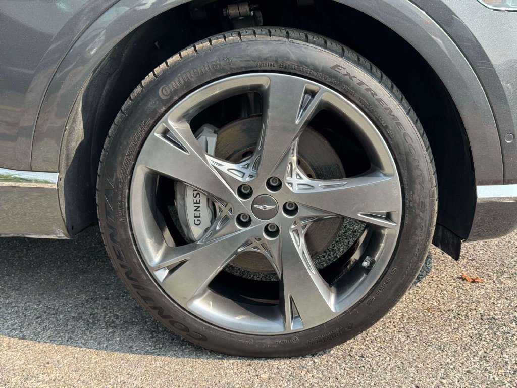 Used 2022 Genesis GV80 2.5T w/ Prestige Package 04 AWD/4WD image 8