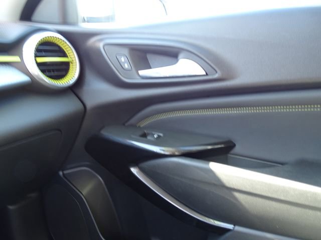 Certified 2024 Chevrolet Trax LT w/ Driver Confidence Package image 10