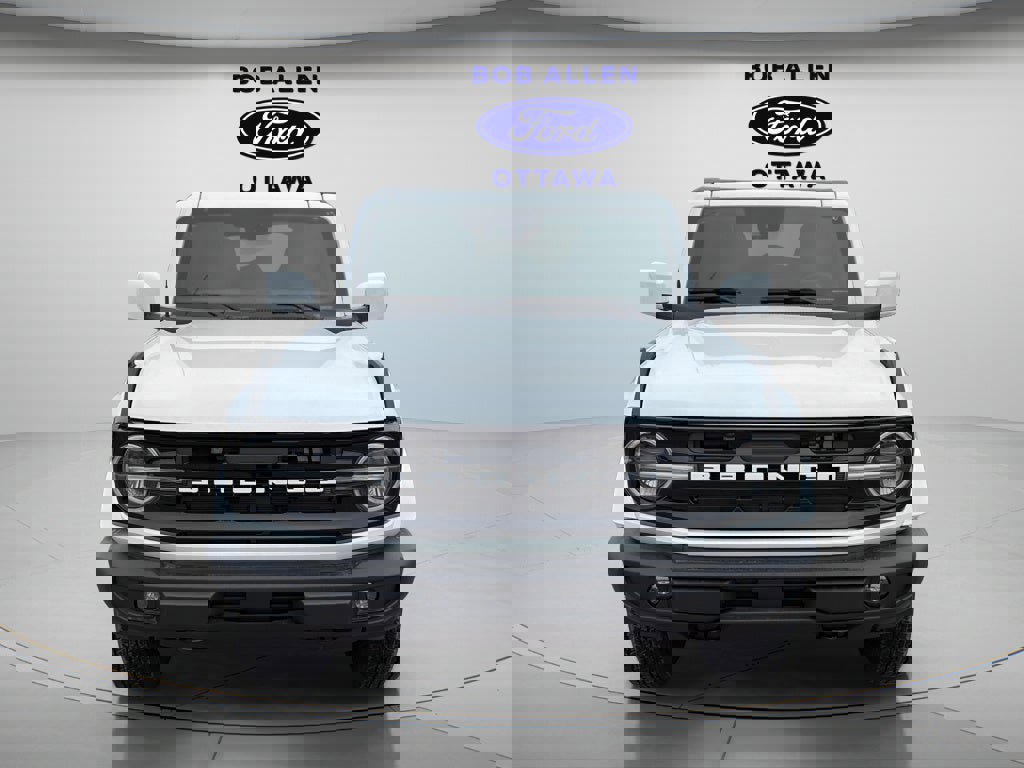 New 2025 Ford Bronco Outer Banks image 9