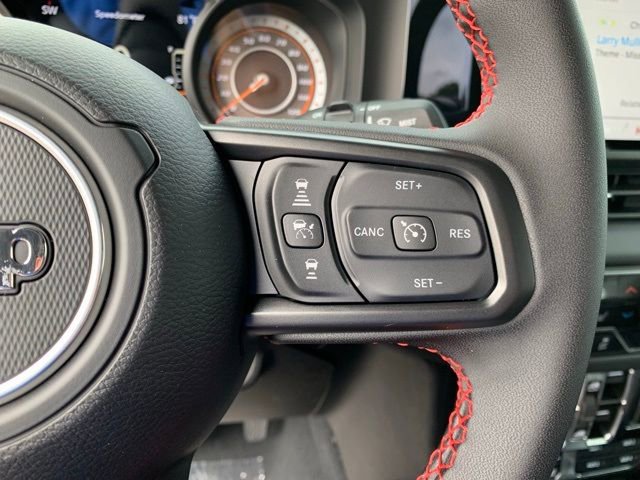 New 2024 Jeep Wrangler Unlimited Rubicon w/ Technology Group image 19