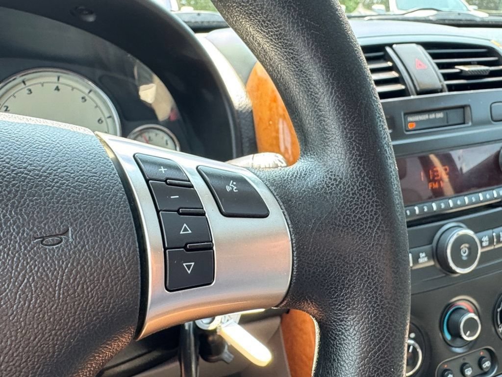 Used 2007 Saturn Vue 2WD V6 image 16