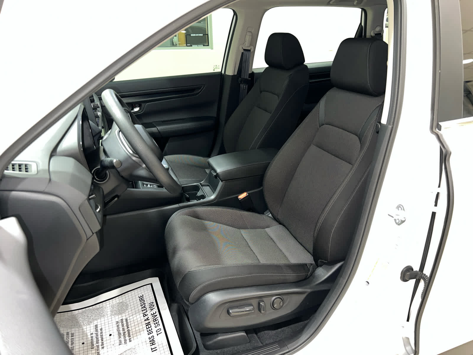 Used 2024 Honda CR-V EX image 11