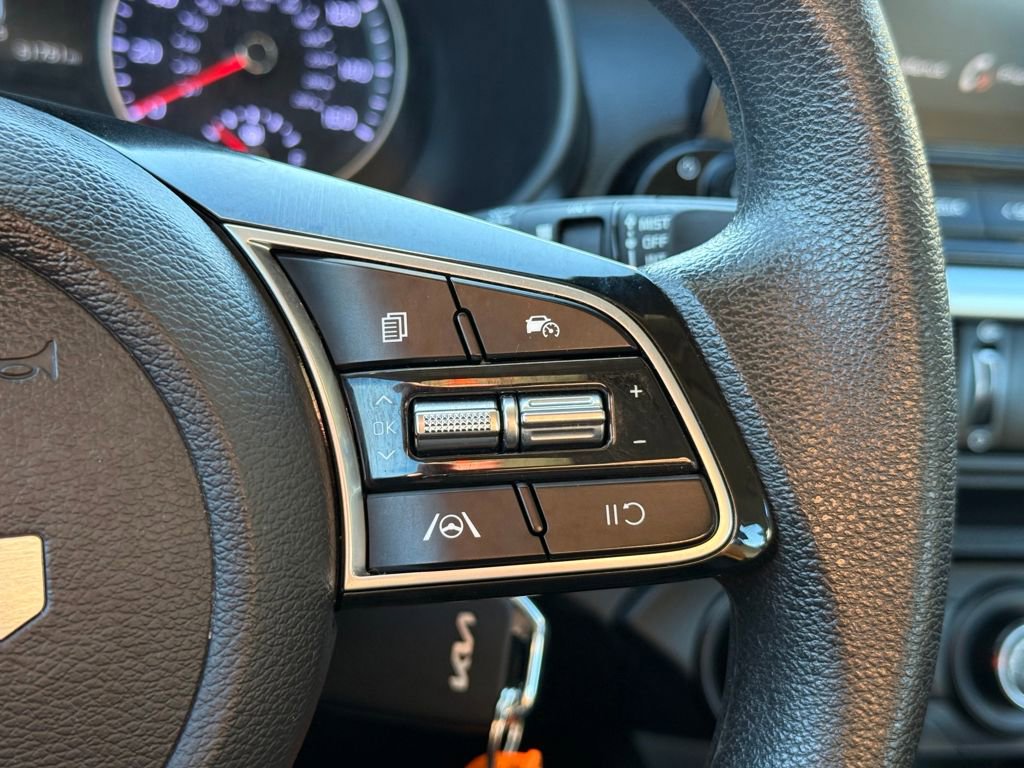 Used 2023 Kia Forte LXS FWD image 29