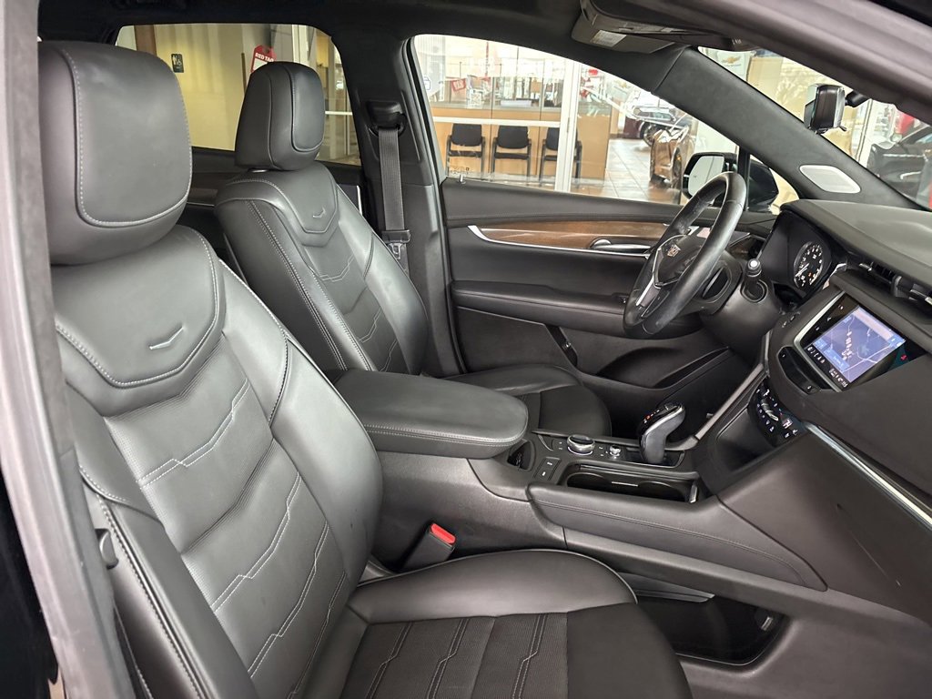 Used 2022 Cadillac XT5 Premium Luxury image 43
