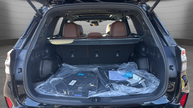 New 2026 Subaru Forester Touring AWD/4WD image 25