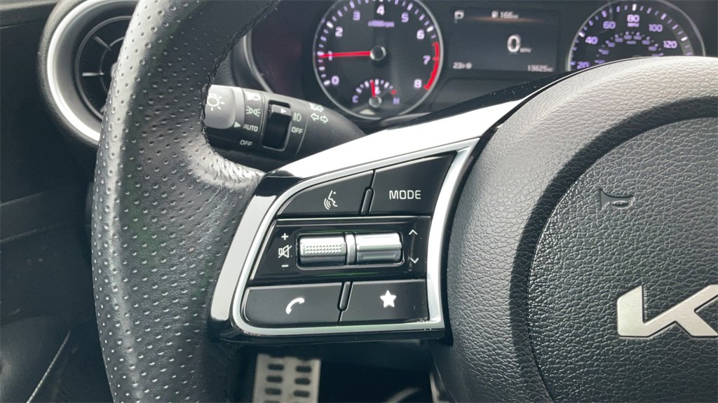 Used 2024 Kia Forte GT-Line w/ GT-Line Premium Package image 26