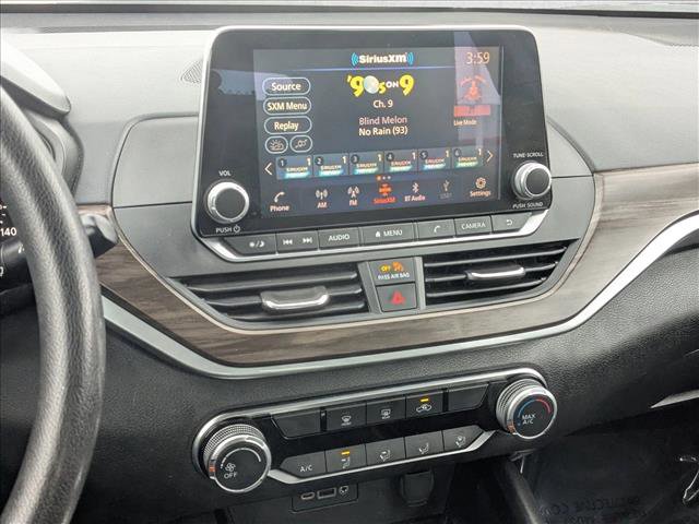 Used 2023 Nissan Altima 2.5 SV image 12