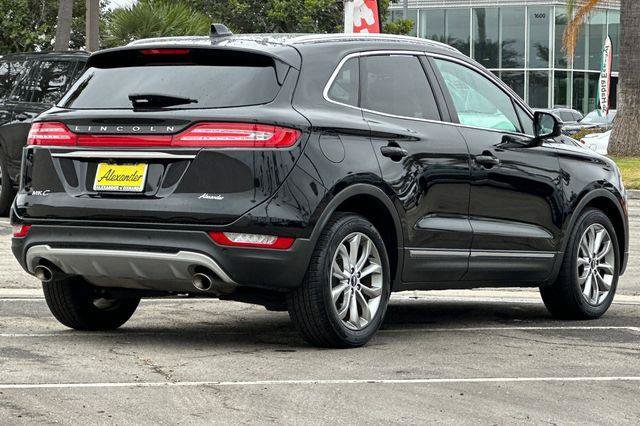 Used 2019 Lincoln MKC Select FWD image 4