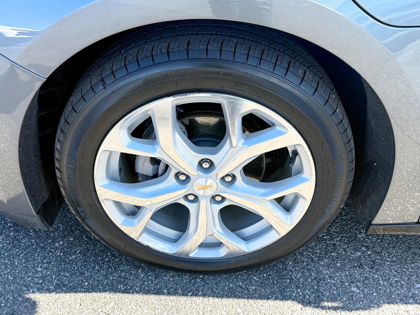 Certified 2018 Chevrolet Volt Premier w/ Driver Confidence Package image 10