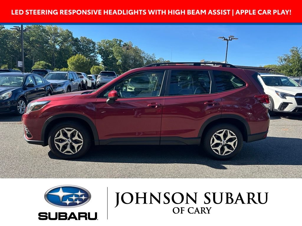 Used 2022 Subaru Forester Premium AWD/4WD image 5