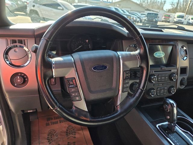 Used 2016 Ford Expedition Platinum AWD/4WD image 18