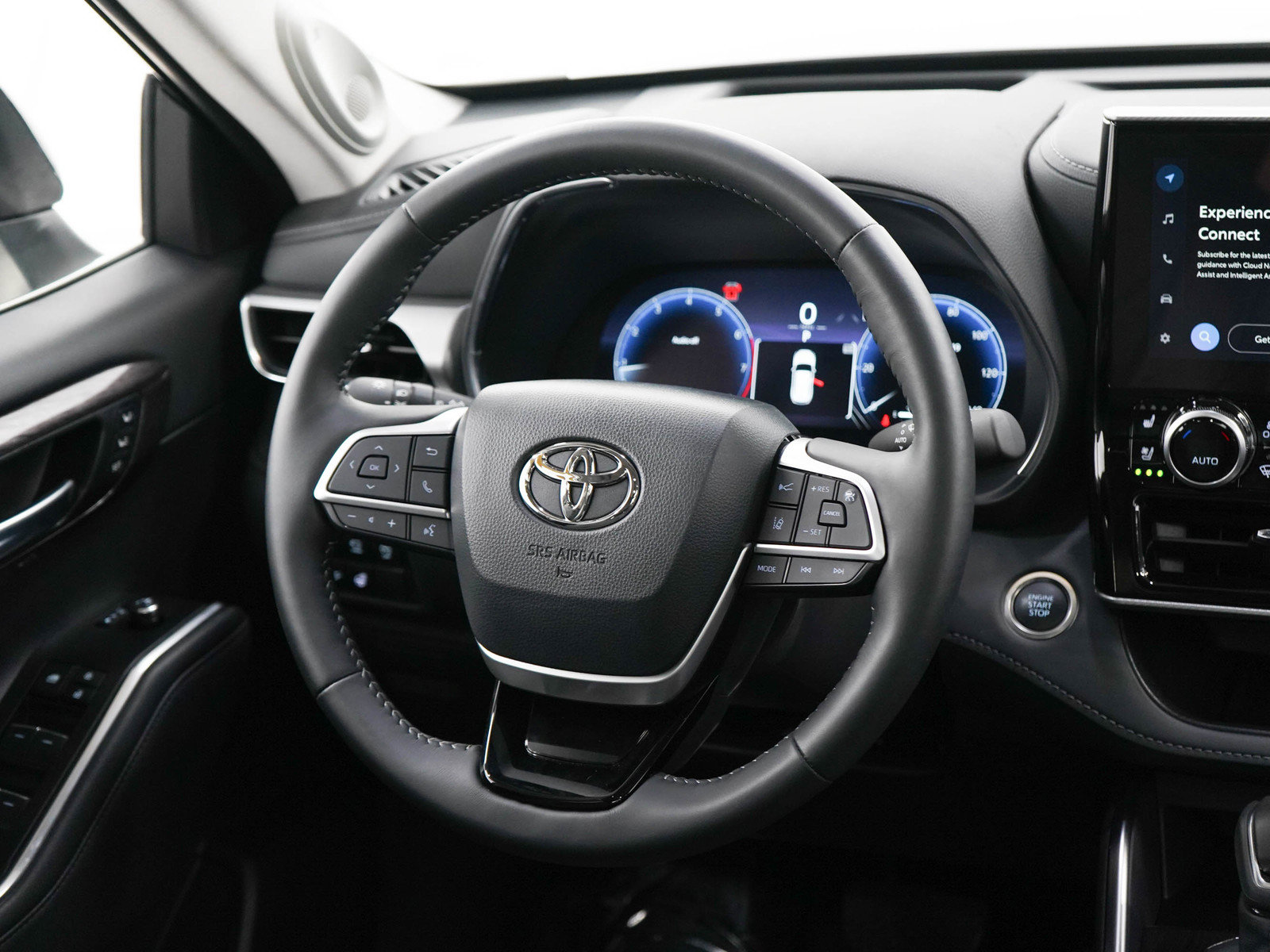Used 2026 Toyota Highlander Platinum AWD/4WD image 15