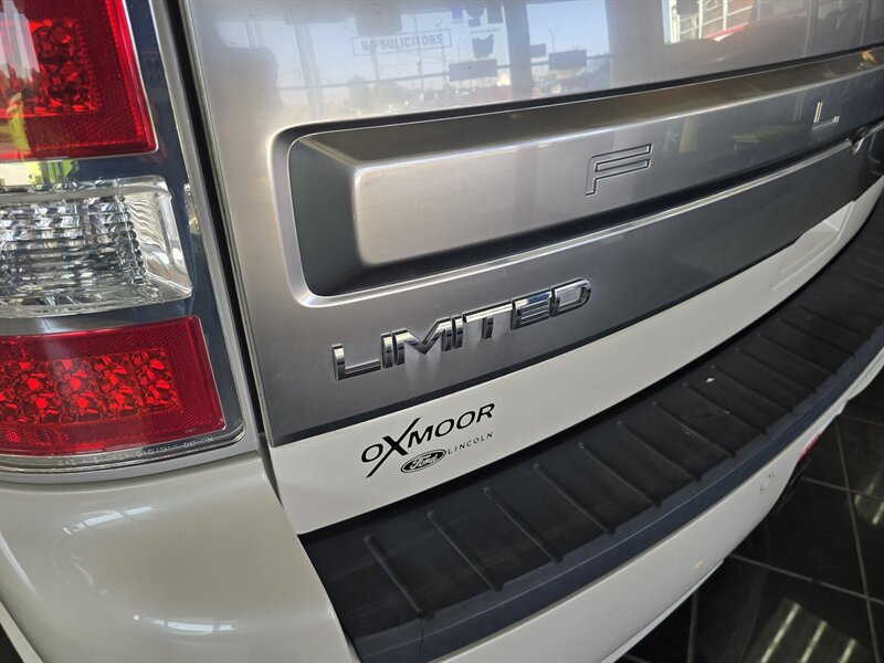 Used 2017 Ford Flex Limited w/ Equipment Group 301A AWD/4WD image 34