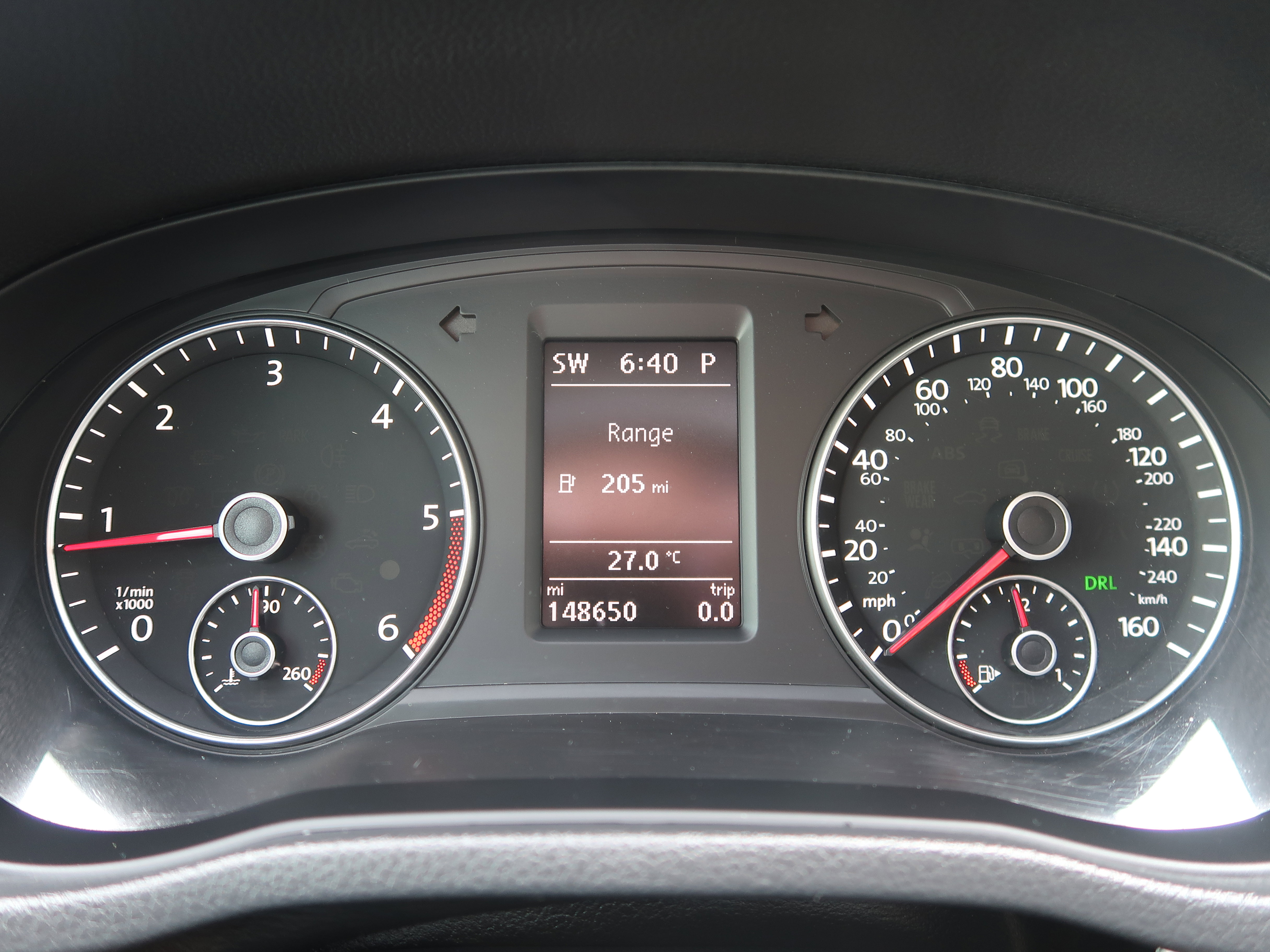Used 2014 Volkswagen Passat TDI SE FWD image 21