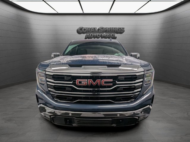 Used 2024 GMC Sierra 1500 SLT w/ SLT Premium Plus Package AWD/4WD image 2