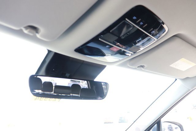 Used 2025 Hyundai Santa Fe SEL FWD image 27