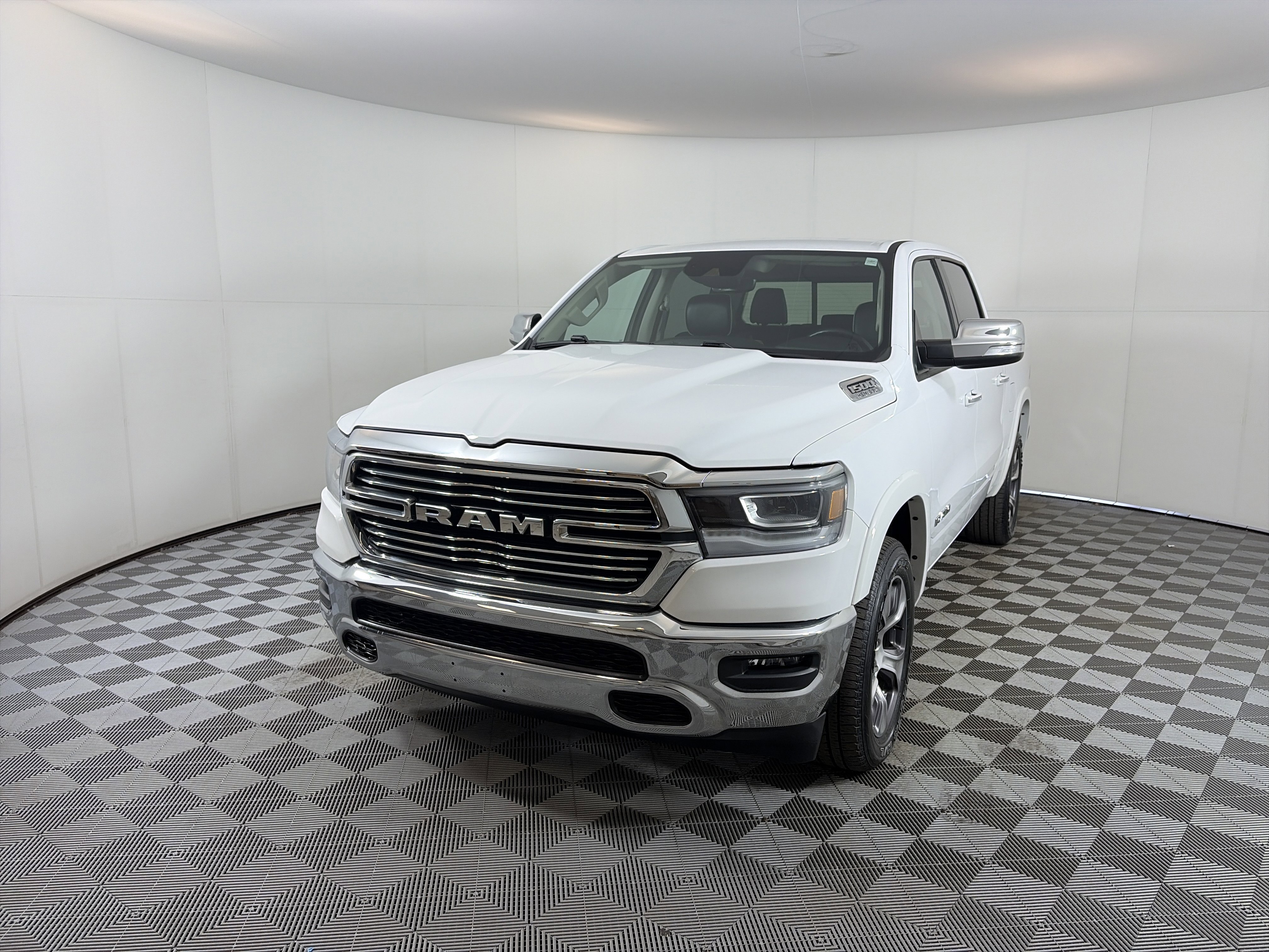 Used 2022 RAM 1500 Laramie image 2