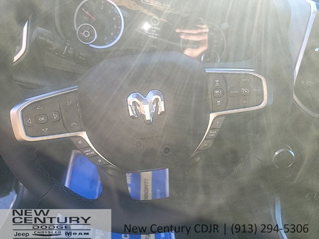 New 2026 RAM 1500 Big Horn AWD/4WD image 11