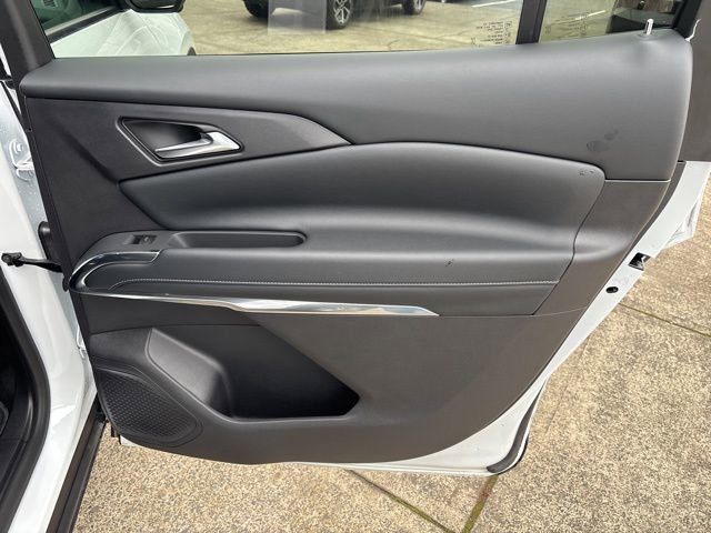 New 2026 Chevrolet Traverse LT w/ Driver Confidence Package image 38