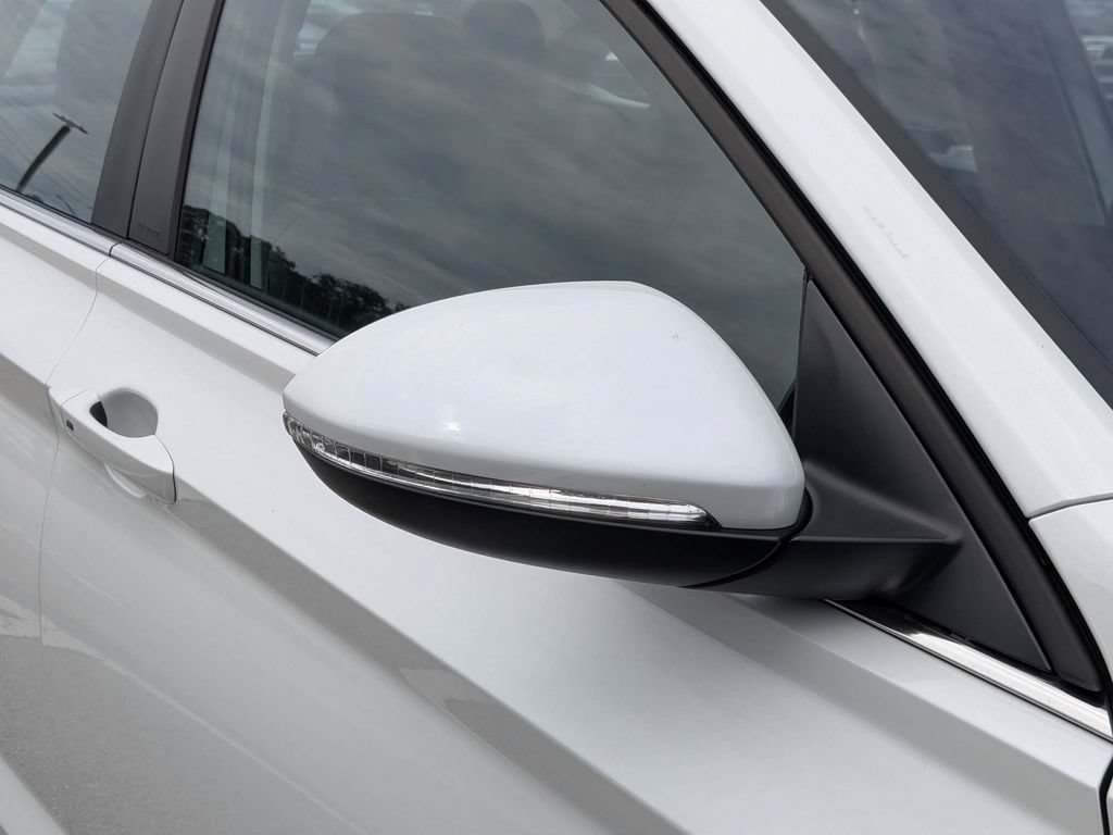 Certified 2026 Volkswagen Jetta SEL FWD image 13