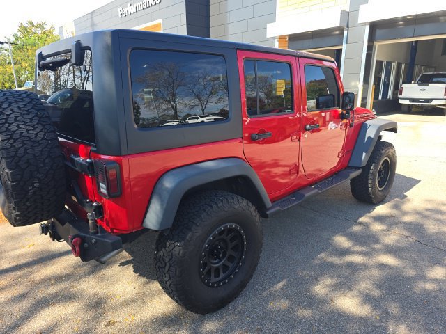 Used 2014 Jeep Wrangler Unlimited Rubicon w/ Dual Top Group AWD/4WD image 9
