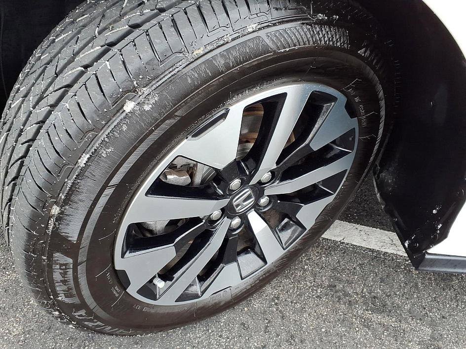 Used 2025 Honda Odyssey EX-L image 10