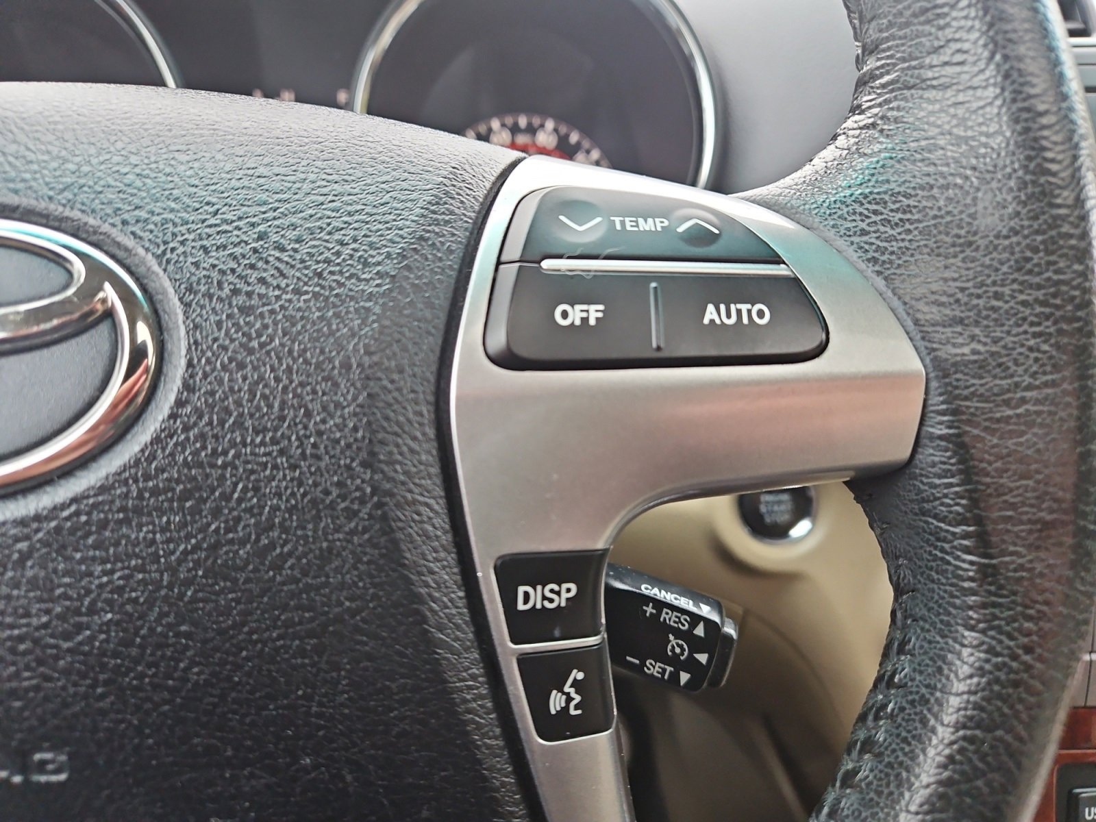 Used 2012 Toyota Highlander Limited image 26